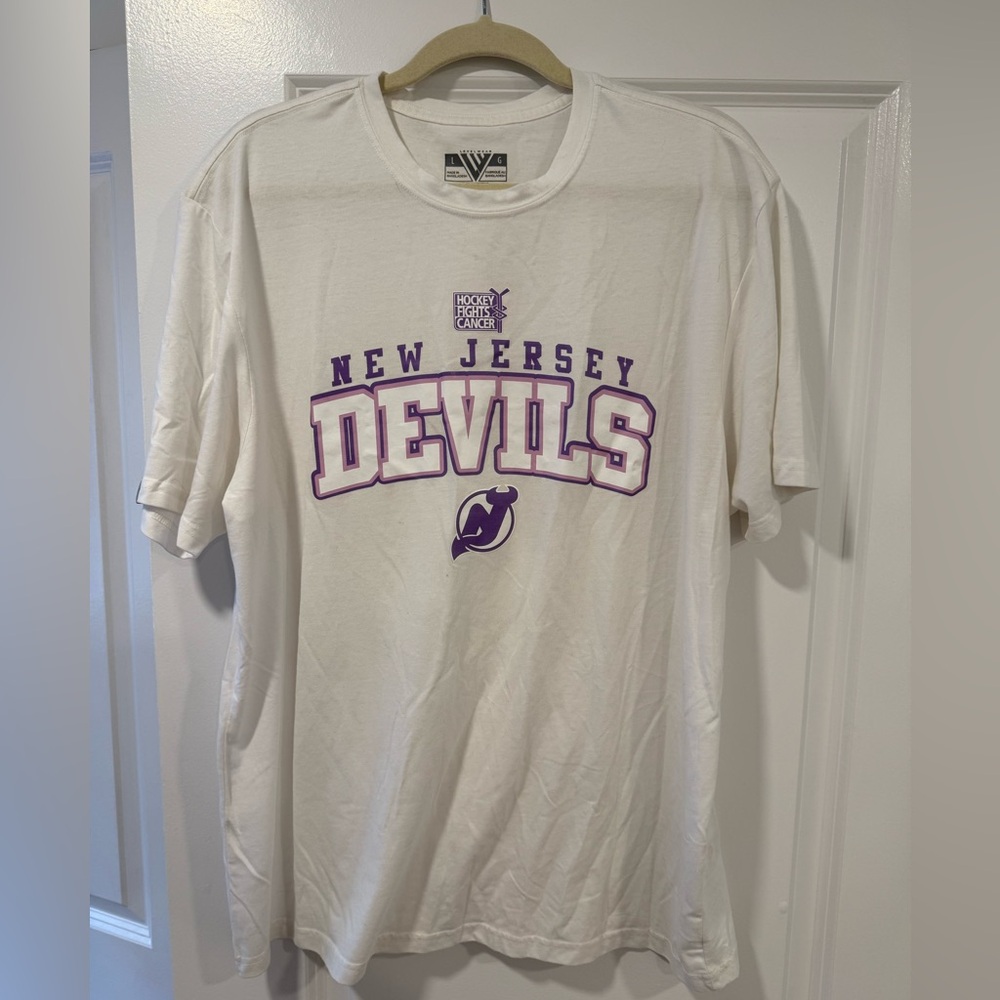 New Jersey Devils hockey fights cancer tee shirt